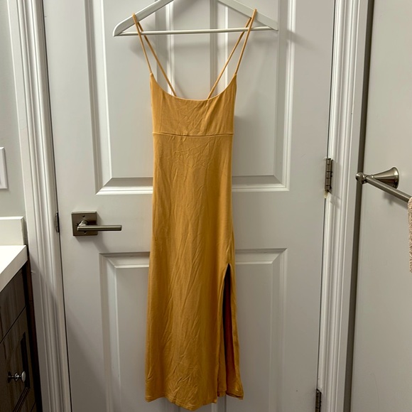 Wilfred New Dreamweaver Dress | Soft Apricot Peach - Picture 2 of 7